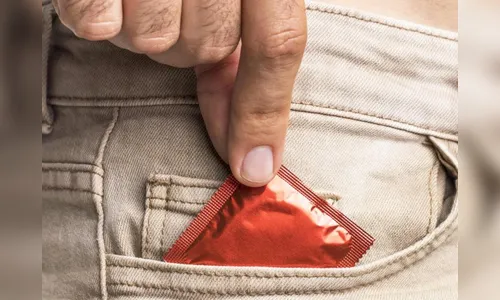 Homem que escondeu HIV de ex é denunciado pelo MP no Paraná