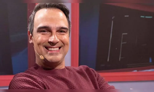Salário de Tadeu Schmidt para apresentar o BBB24 impressiona