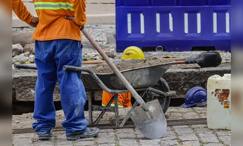83% dos municípios do Paraná tiveram saldo positivo de empregos