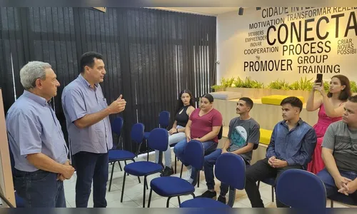 Alunos recebem prêmio por criação de projeto inovador em Apucarana