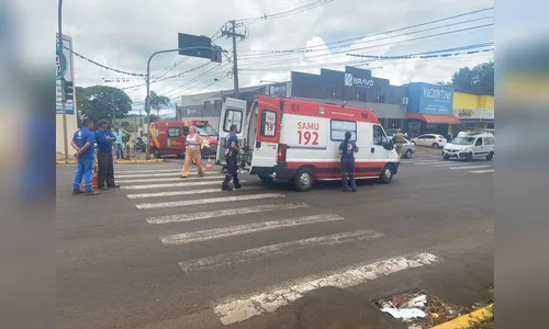 Acidente entre carro e moto deixa duas pessoas feridas em Apucarana