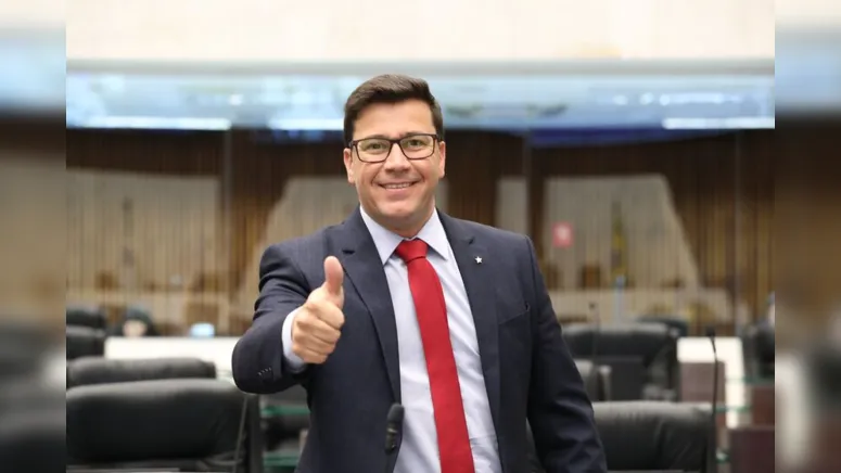 Imagem ilustrativa da notícia PT quer Arilson na Câmara Federal