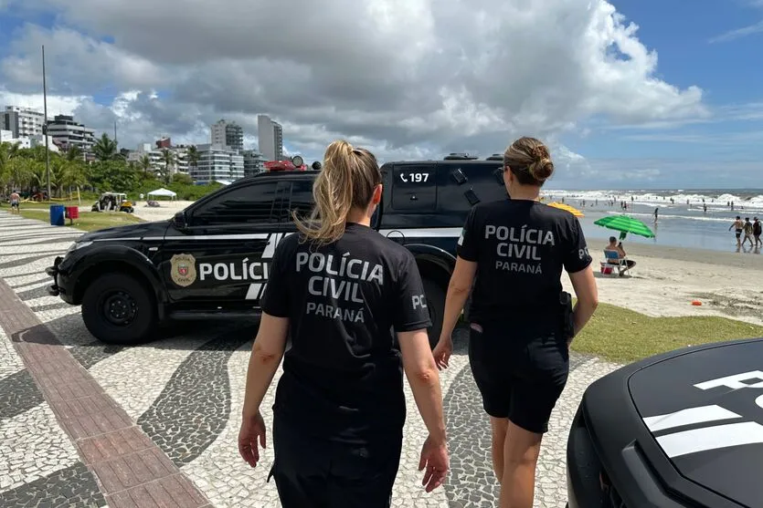 Policiais civis em atuação no litoral do Paraná
