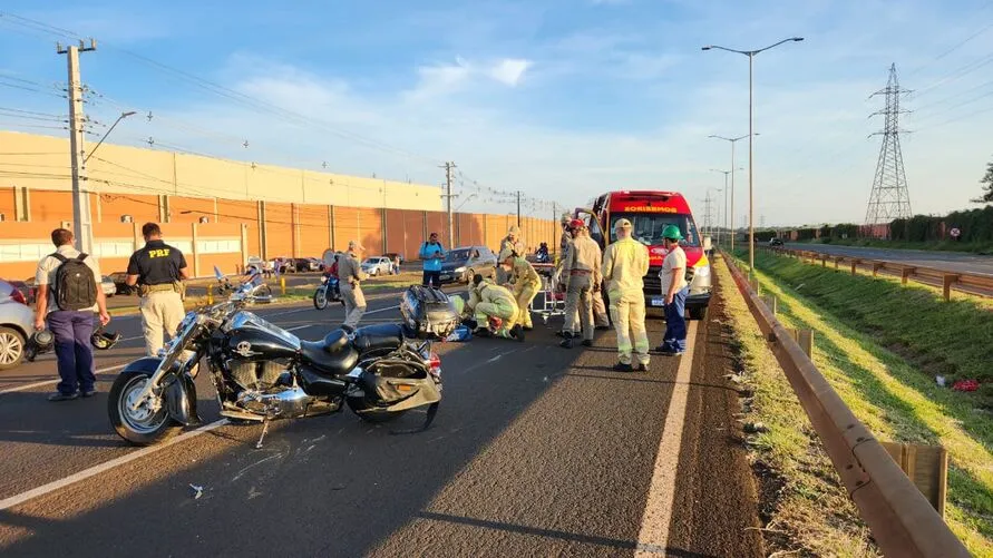 Acidente aconteceu na manhã desta sexta-feira