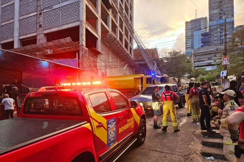 Ao todo, 12 bombeiros já foram enviados