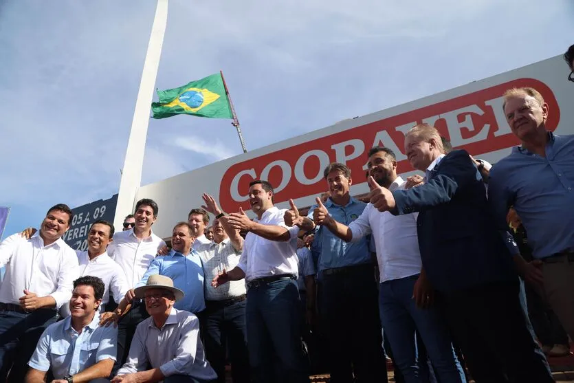 O governador marcou presença no evento nesta terça-feira (6)