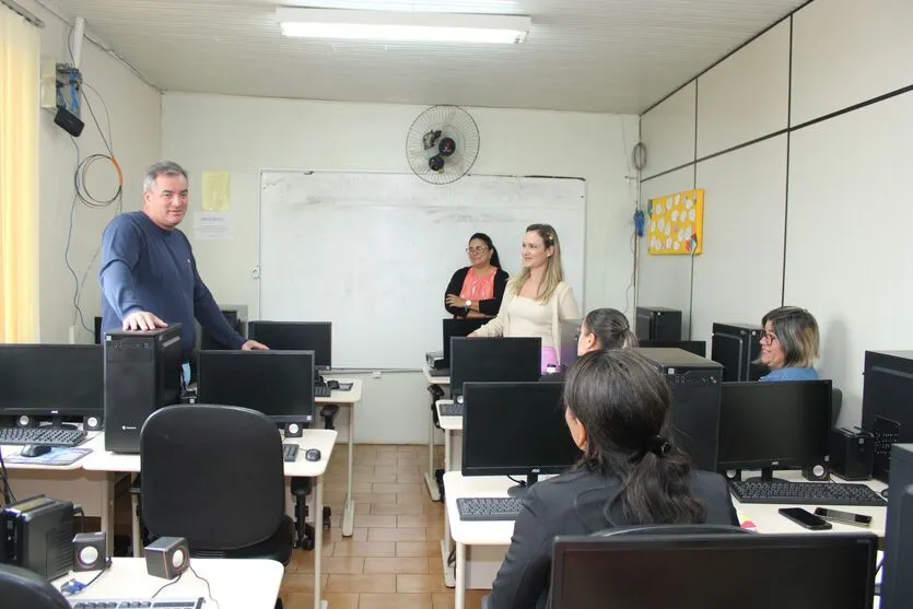 Prefeito Emerson Toledo durante capacitação