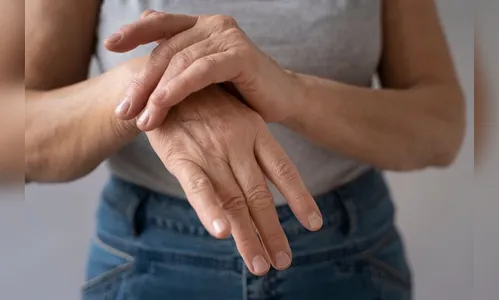 Artrite reumatoide: entenda sobre a doença inflamatória sem cura