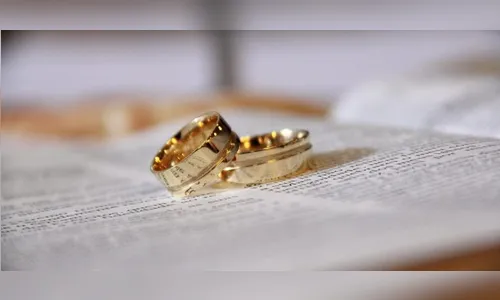 Bandido em Corsa invade casa de Arapongas e furta alianças de ouro