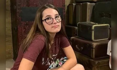 Jovem que matou amiga quando era adolescente é expulsa de faculdade