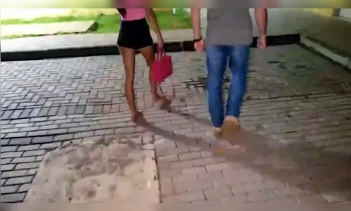 Modelo viaja a trabalho para cidade do PR e acaba presa pela PM