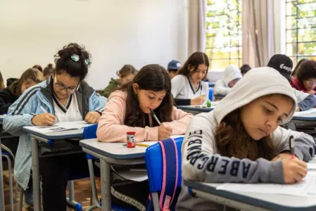 A rede estadual de ensino receberá mais de 908 mil estudantes