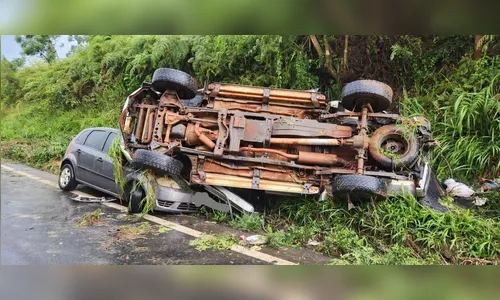 Família que voltava da praia se envolve em acidente na BR-376