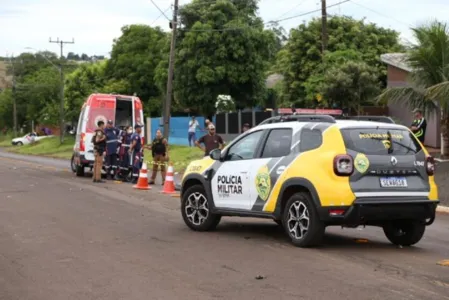 Batida entre caminhonete Chevrolet S10 e uma motocicleta Honda BIZ na manhã de terça-feira