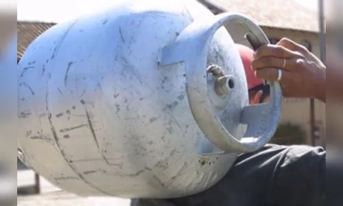 Botijão de gás é furtado de dentro de igreja evangélica em Apucarana