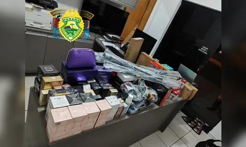 Mais de 180 mercadorias estrangeiras são apreendidas em rodovia do PR