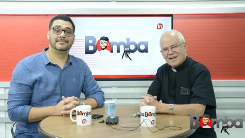 Confira o programa Bomba no Ar com padre Roberto Carrara