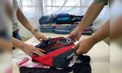 Campanha do Centro Pop arrecada 1.600 peças de roupas em Arapongas