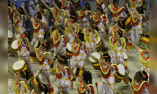 É carnaval no Brasil e isso é muito bom
