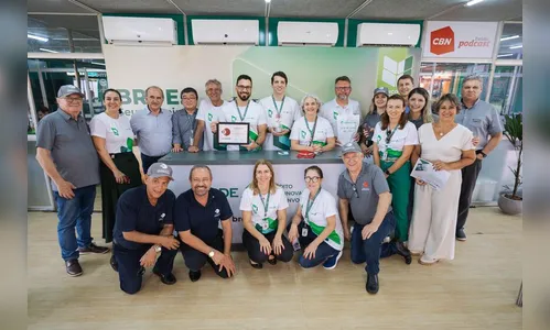 BRDE recebe troféu de 'Empresa Amiga' do Hospital Uopeccan