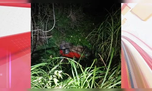 Jovem capota carro e cai em rio após beber e brigar com namorada no PR