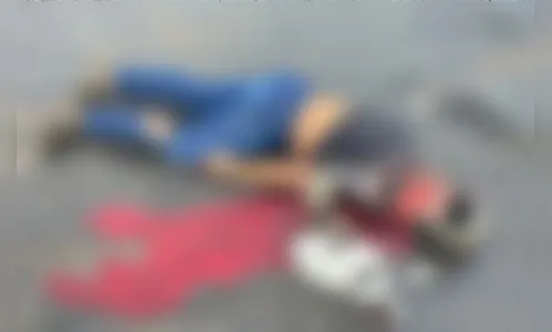 Motociclista morre esmagado por caminhão no Paraná