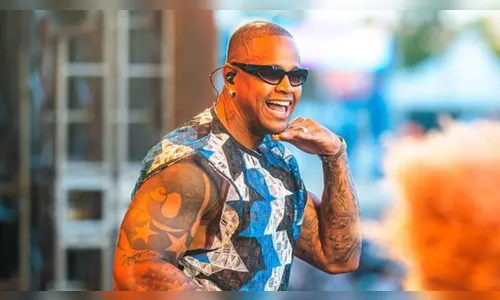 O cantor Leo Santana durante o Carnaval
