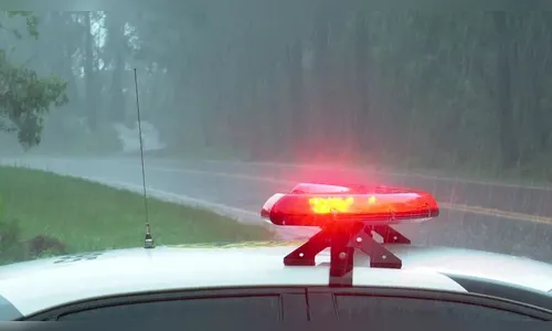 Mulher reage à violência doméstica e esfaqueia marido; homem morreu