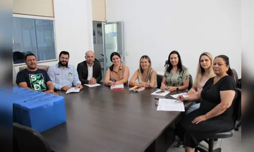 Secretária Marli Fernandes reúne-se com conselheiros tutelares