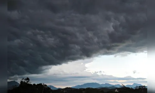 Paraná está sob alerta amarelo com risco de temporais e vendavais