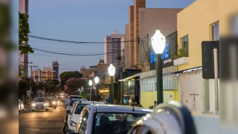 Imagem ilustrativa da notícia Nova iluminação da Rua Gastronômica ficou show