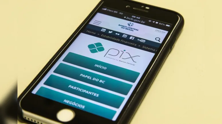 Imagem ilustrativa da notícia Pix recebido por engano: É crime ficar com o dinheiro?