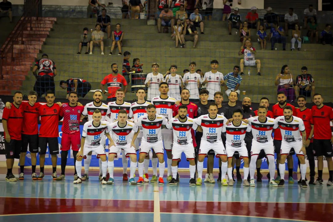 Apucarana Futsal enfrenta o Paraná Clube no Áureo Caixote nesta quinta