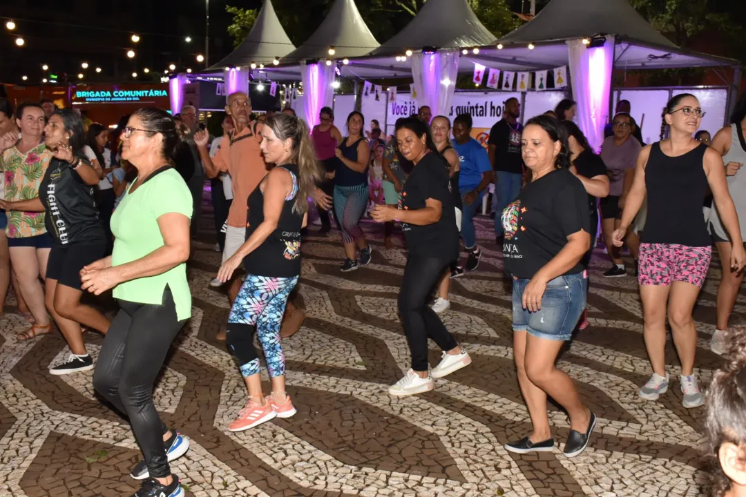 Oficina de dança para as mulheres