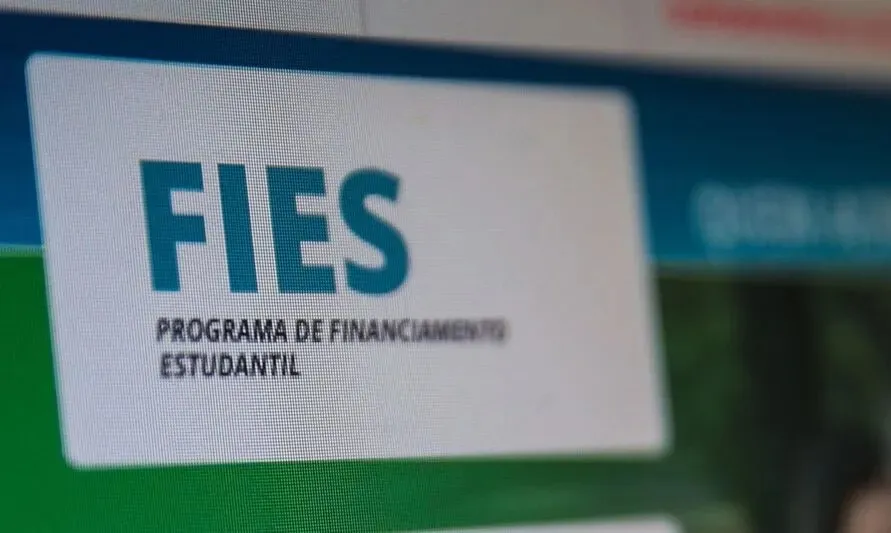 Os candidatos devem se inscrever até antes da meia-noite desta segunda