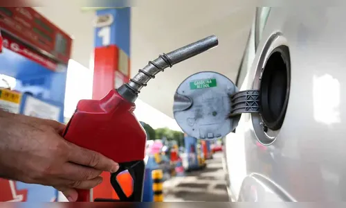 Motorista abastece o carro em Lidianópolis e foge sem pagar R$ 258 ,00