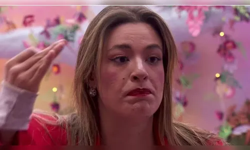 Beatriz aponta que sister está no Paredão 