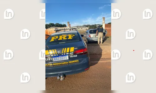 PRF recupera em Arapongas veículo roubado em Maringá