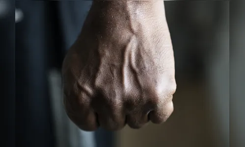 Mãe é ameaçada pelo filho e pede medida protetiva em Apucarana