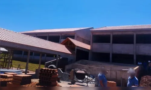 Cerca de R$ 8 mil em fios de cobre são furtados de colégio na região