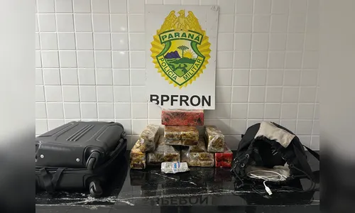 Homem é preso com R$ 27 mil em maconha dentro de ônibus no Paraná