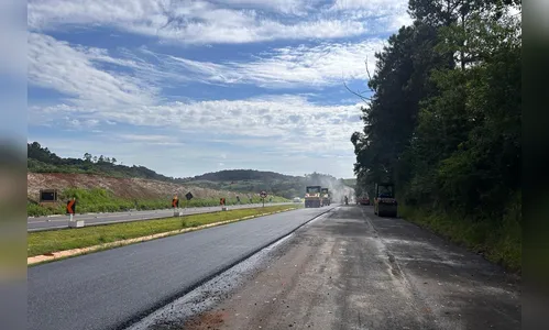 Duplicação da PR-445 avança na pavimentação e recuperação da pista