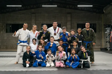 Equipe de Apucarana Bigato Jiu-jitsu Army