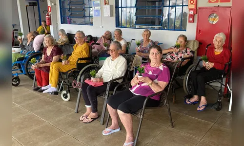 Saúde do Paraná destaca importância do cuidador de idosos