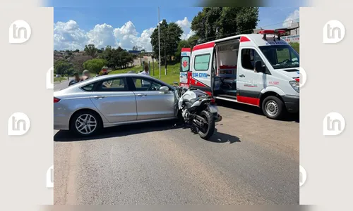 Acidente no trevo de Jandaia do Sul deixa motociclista ferida