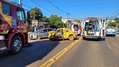 O acidente foi registrado na manhã desta quarta-feira (13)