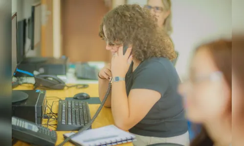 UEPG atende população de Ponta Grossa sobre dengue em call center