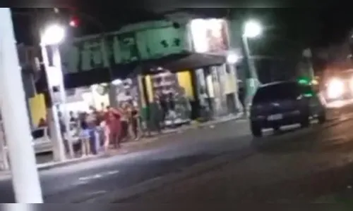 Briga generalizada deixa duas pessoas feridas em Mandaguari