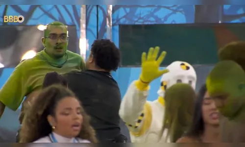 Bin e Davi quase se agridem durante briga e dummy precisa intervir