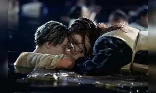 Porta do Titanic é leiloada; saiba por qual valor